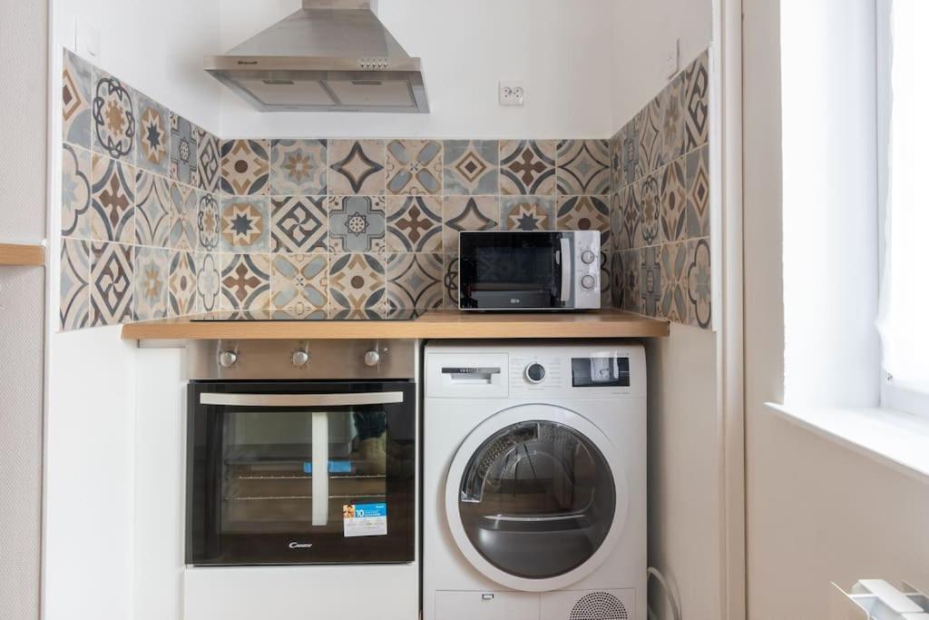 Apartment Centre